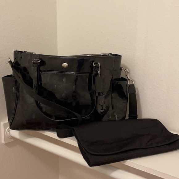 Diaper Bag with changing pad.  Excellent condition. - Picture 2 of 4